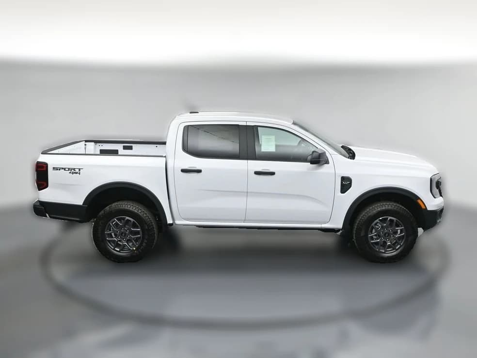 Ford Ranger XLT 4WD SuperCrew 5' Box 2026 — side view