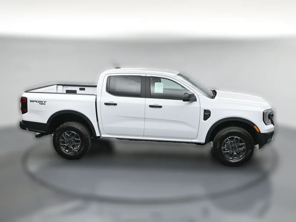 Ford Ranger XLT 4WD SuperCrew 5' Box 2026 — side view