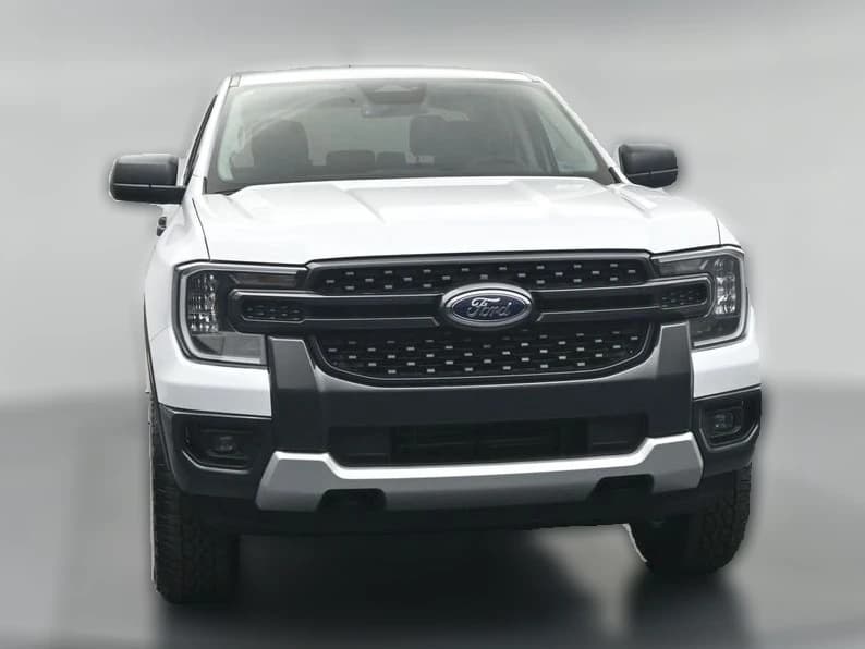 Ford Ranger XLT 4WD SuperCrew 5' Box 2026 — side view