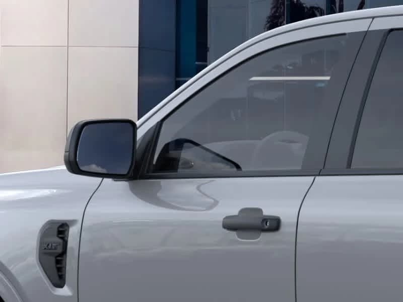 Ford Ranger XLT 4WD SuperCrew 5' Box 2026 — side view