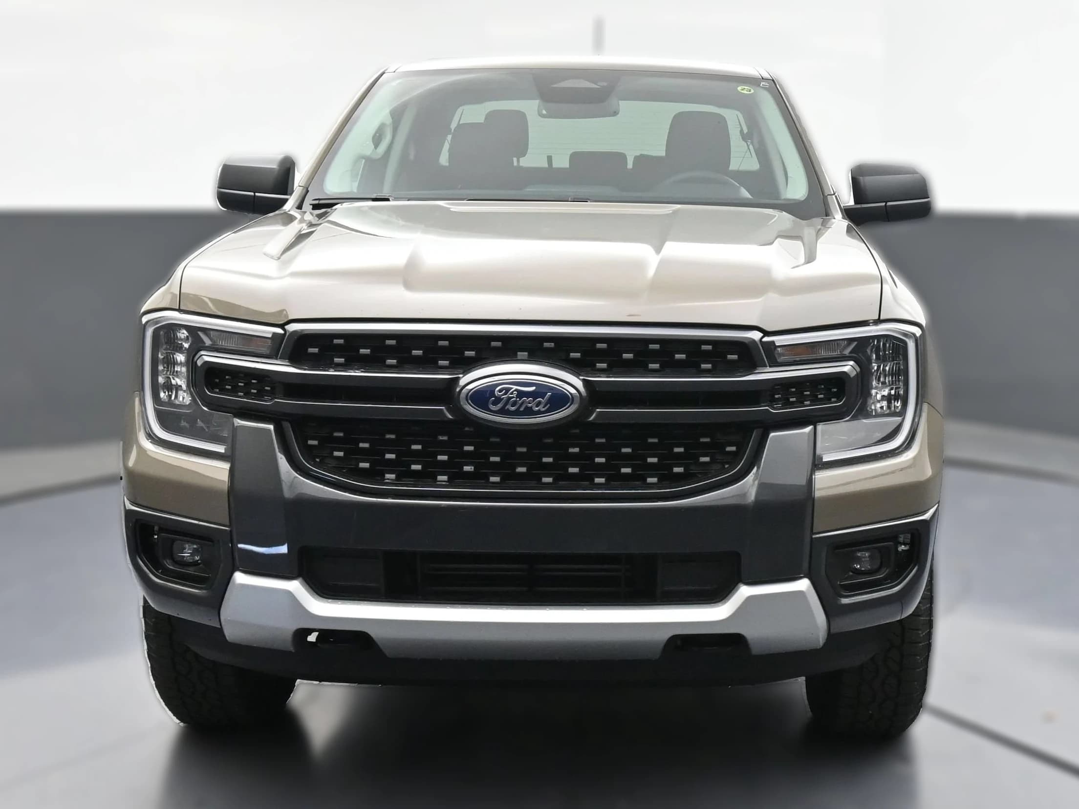 Ford Ranger XLT 4WD SuperCrew 5' Box 2026 — side view