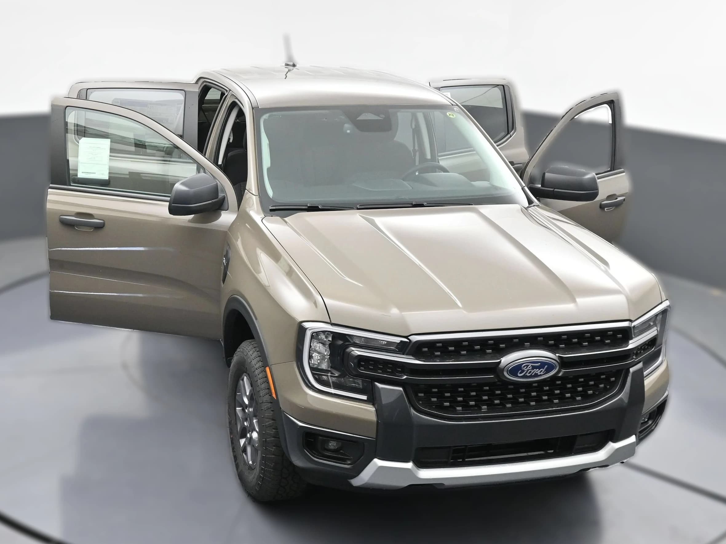 Ford Ranger XLT 4WD SuperCrew 5' Box 2026 — side view