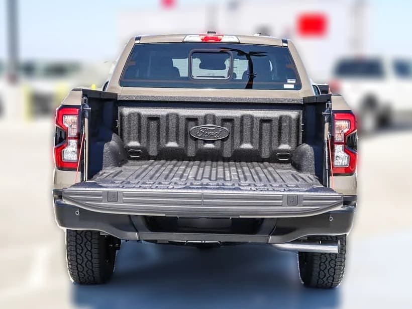Ford Ranger XLT 4WD SuperCrew 5' Box 2026 — side view