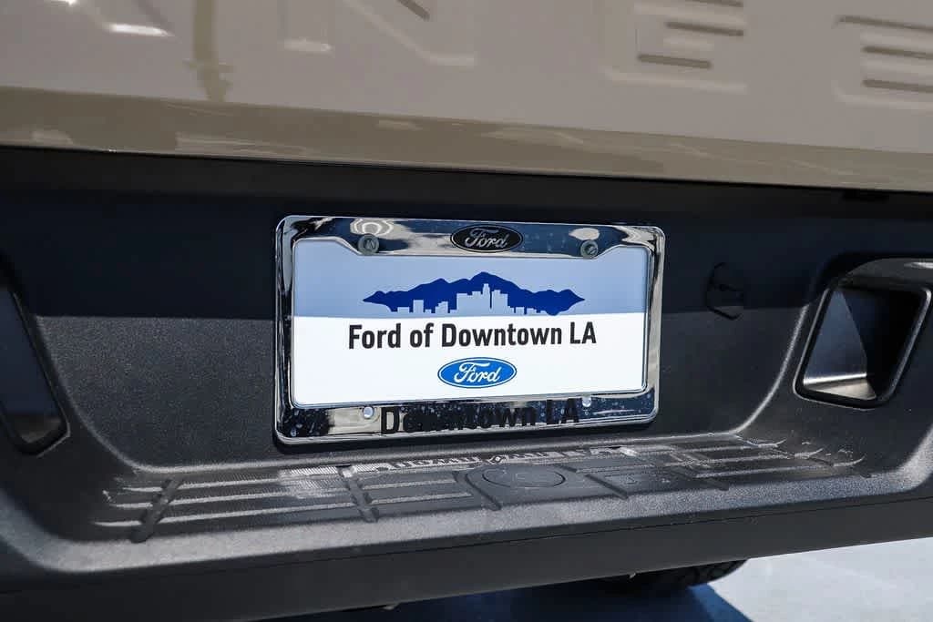 Ford Ranger XLT 4WD SuperCrew 5' Box 2026 — side view