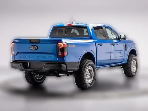 Ford Ranger XLT 4WD SuperCrew 5' Box 2026 — side view