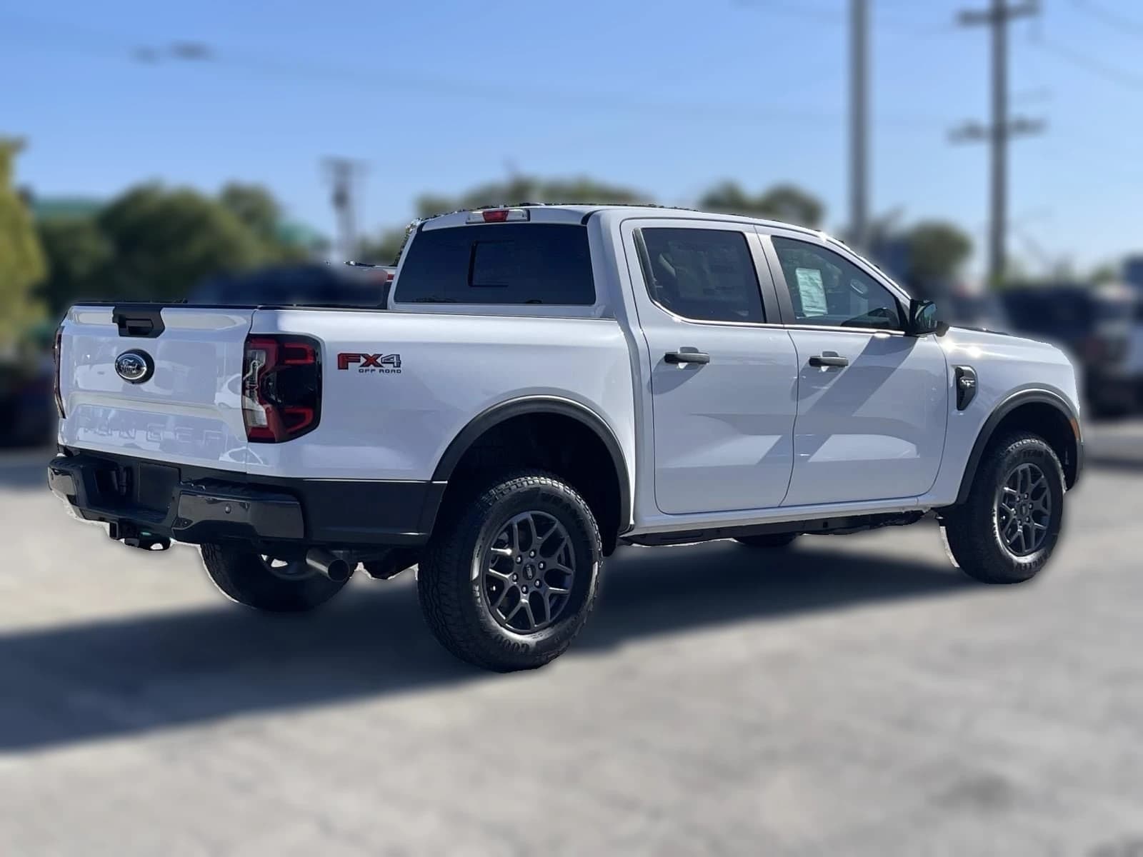 Ford Ranger XLT 4WD SuperCrew 5' Box 2026 — side view