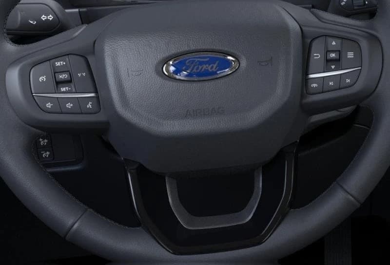 Ford Ranger XLT 4WD SuperCrew 5' Box 2026 — side view