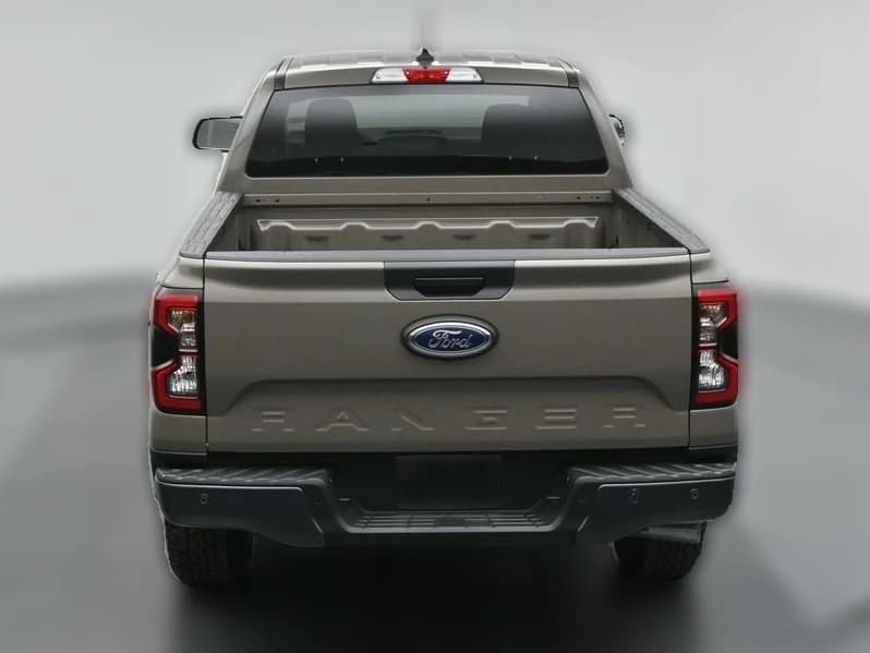 Ford Ranger XLT 4WD SuperCrew 5' Box 2026 — side view