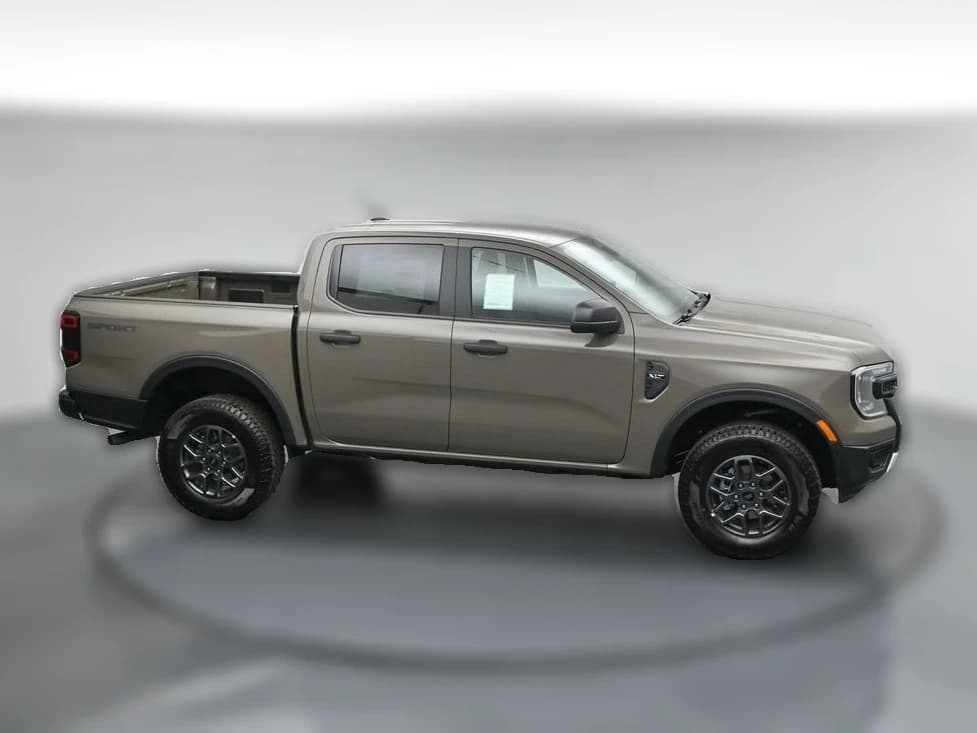 Ford Ranger XLT 4WD SuperCrew 5' Box 2026 — side view