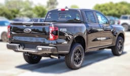 Ford Ranger XLT 4WD SuperCrew 5' Box 2026 — side view