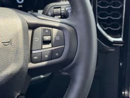 Ford Ranger LARIAT 4WD SuperCrew 5' Box 2026 — side view