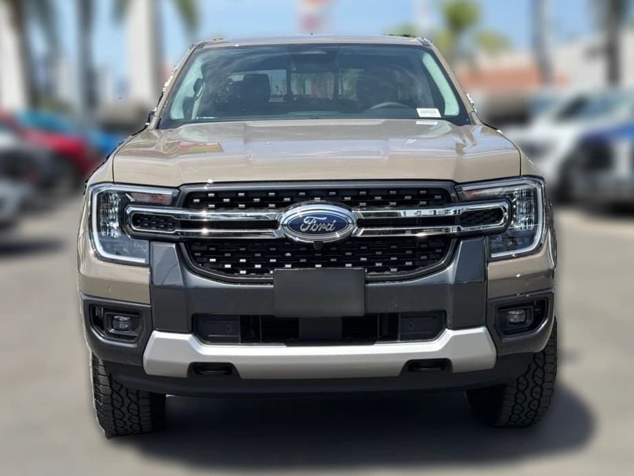 Ford Ranger LARIAT 4WD SuperCrew 5' Box 2026 — side view