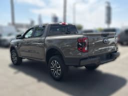 Ford Ranger LARIAT 4WD SuperCrew 5' Box 2026 — side view