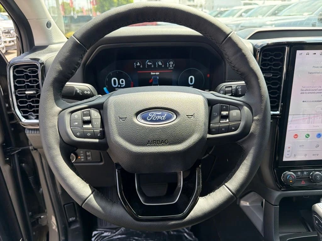 Ford Ranger LARIAT 4WD SuperCrew 5' Box 2026 — side view