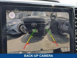 Ford Ranger LARIAT 4WD SuperCrew 5' Box 2025 — side view