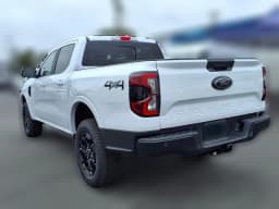 Ford Ranger LARIAT 4WD SuperCrew 5' Box 2026 — side view