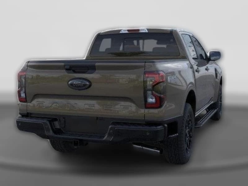 Ford Ranger LARIAT 4WD SuperCrew 5' Box 2026 — side view