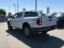Ford Ranger LARIAT 4WD SuperCrew 5' Box 2026 — side view