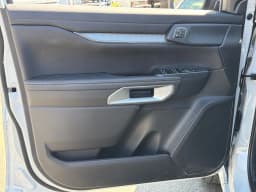 Ford Ranger LARIAT 4WD SuperCrew 5' Box 2026 — side view