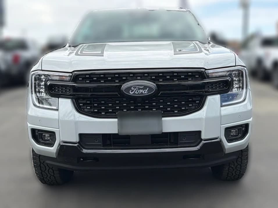 Ford Ranger LARIAT 4WD SuperCrew 5' Box 2026 — side view