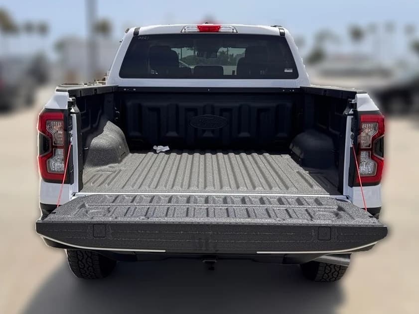 Ford Ranger XL 4WD SuperCrew 5' Box 2026 — side view