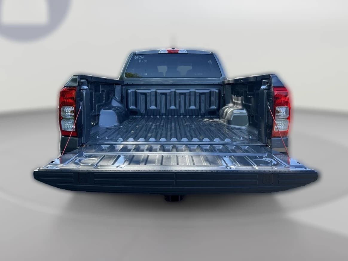 Ford Ranger XL 4WD SuperCrew 5' Box 2026 — side view