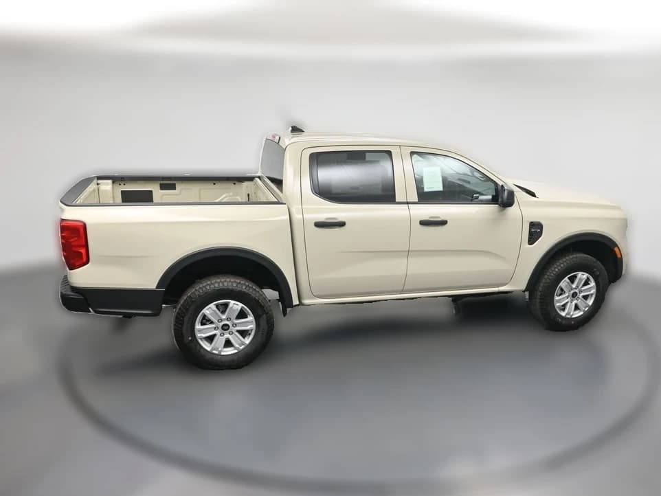 Ford Ranger XL 4WD SuperCrew 5' Box 2026 — side view