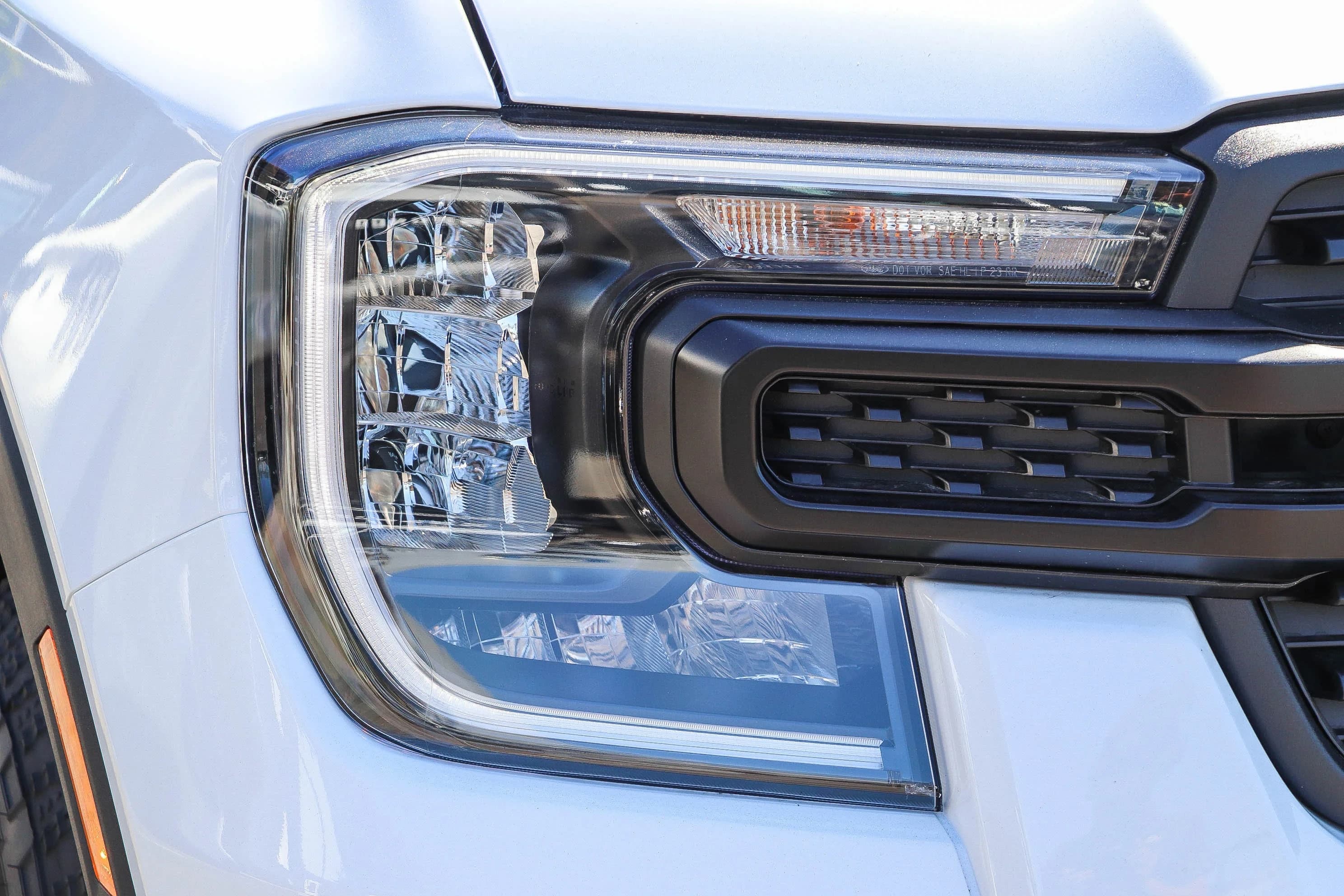 Ford Ranger XL 4WD SuperCrew 5' Box 2026 — side view