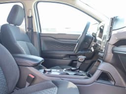 Ford Ranger XL 4WD SuperCrew 5' Box 2026 — side view