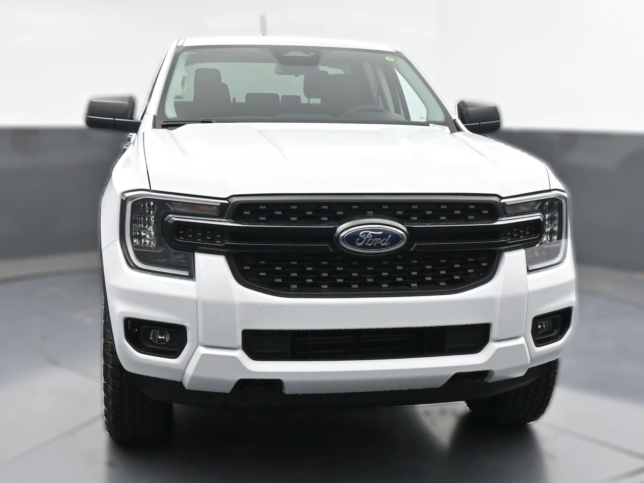 Ford Ranger XL 4WD SuperCrew 5' Box 2026 — side view