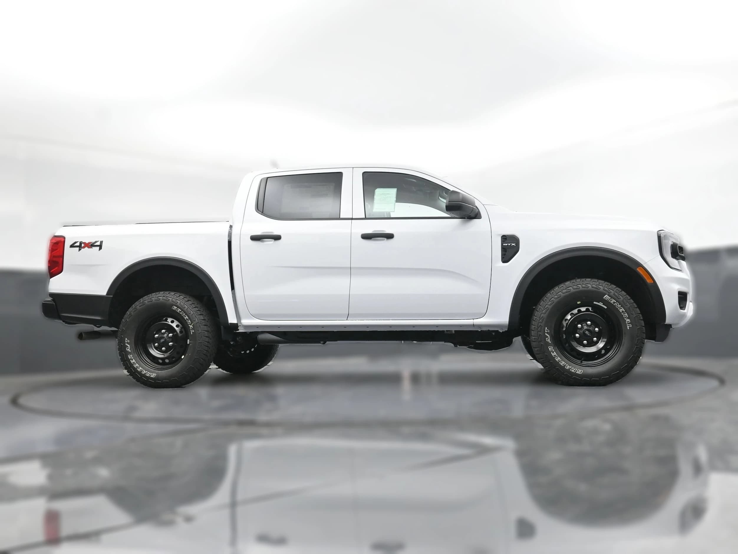 Ford Ranger XL 4WD SuperCrew 5' Box 2026 — side view