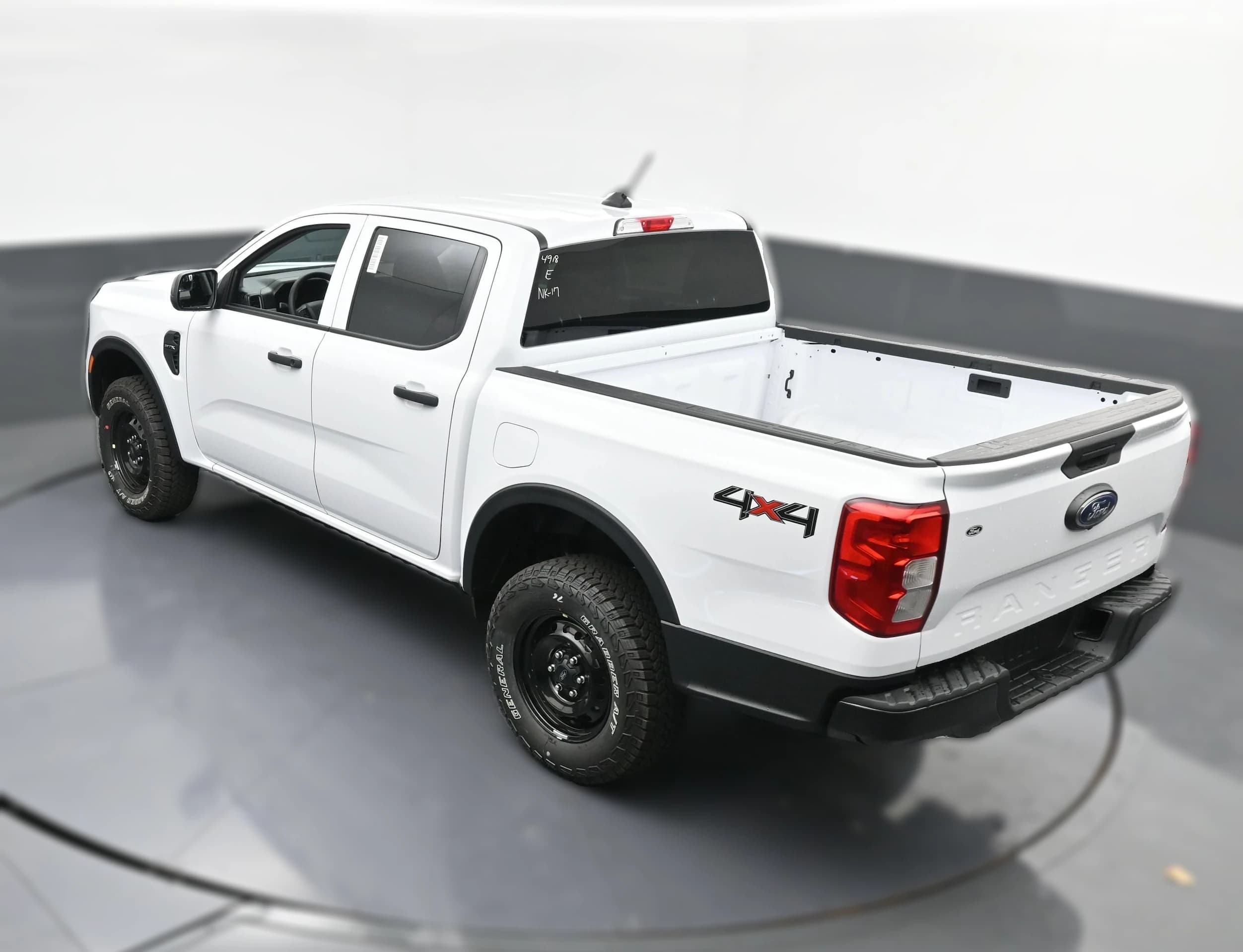 Ford Ranger XL 4WD SuperCrew 5' Box 2026 — side view