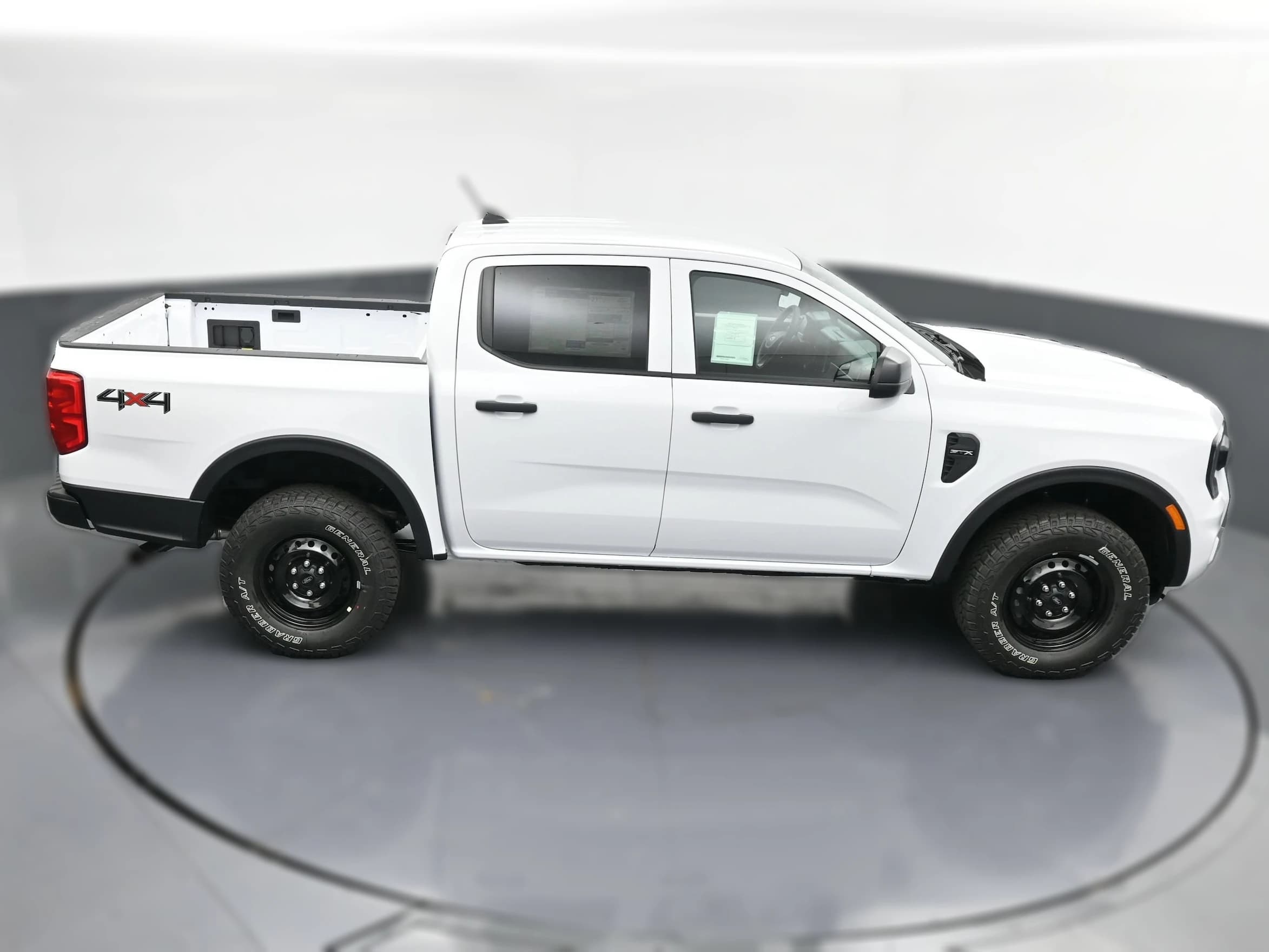 Ford Ranger XL 4WD SuperCrew 5' Box 2026 — side view