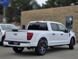 Ford F-150 STX 2WD SuperCrew 5.5' Box 2026 — side view