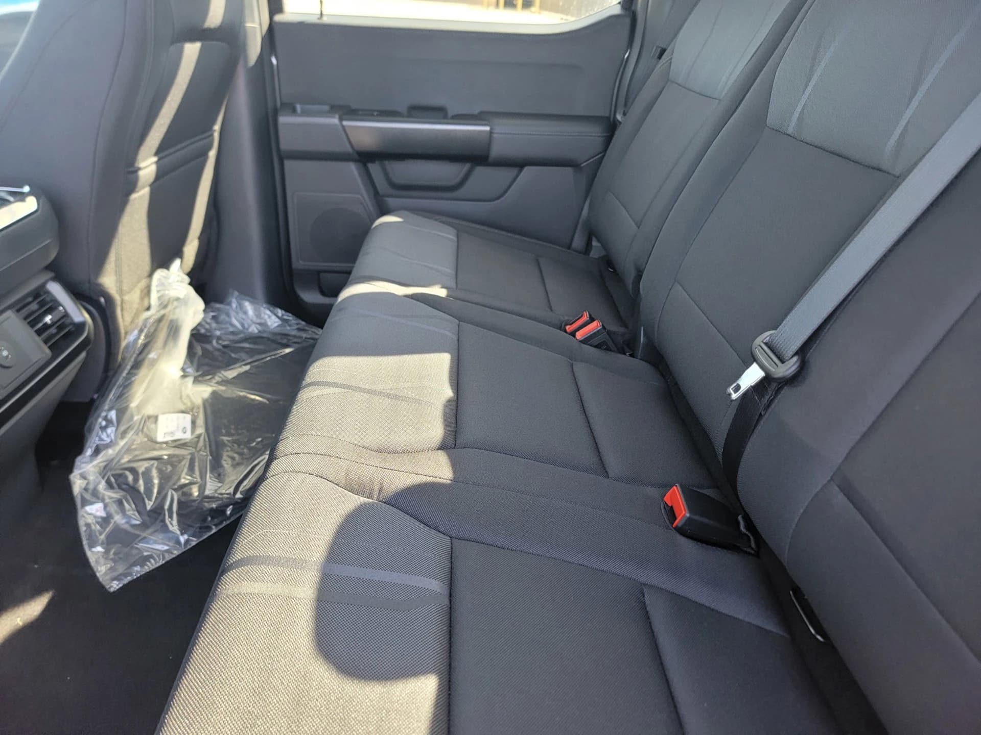 Ford F-150 STX 2WD SuperCrew 5.5' Box 2026 — side view