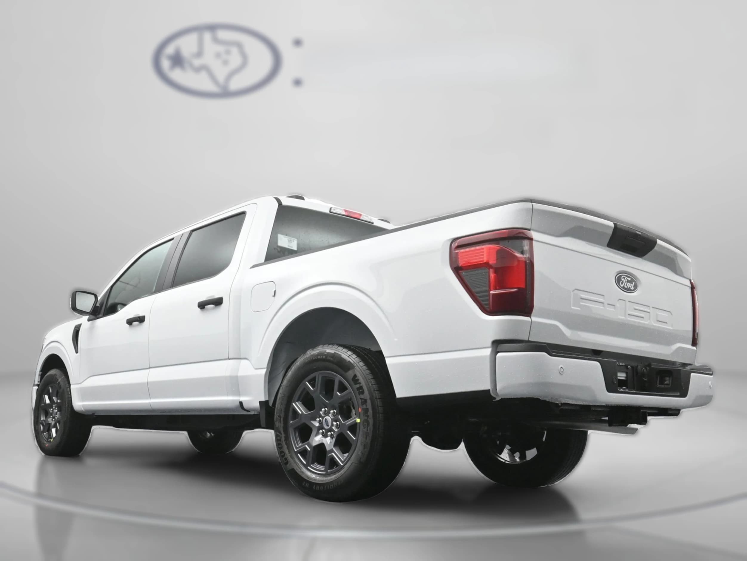 Ford F-150 STX 2WD SuperCrew 5.5' Box 2026 — side view