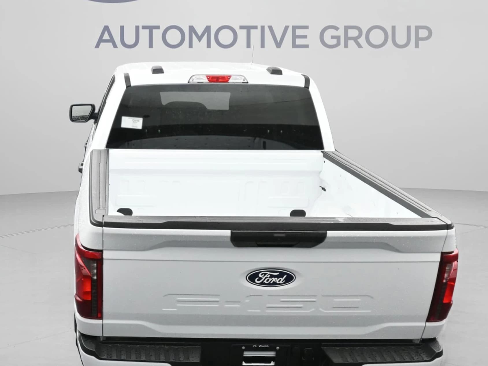 Ford F-150 STX 2WD SuperCrew 5.5' Box 2026 — side view
