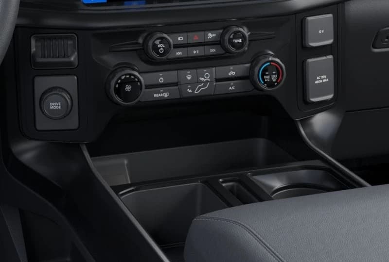 Ford F-150 STX 2WD SuperCrew 5.5' Box 2026 — side view