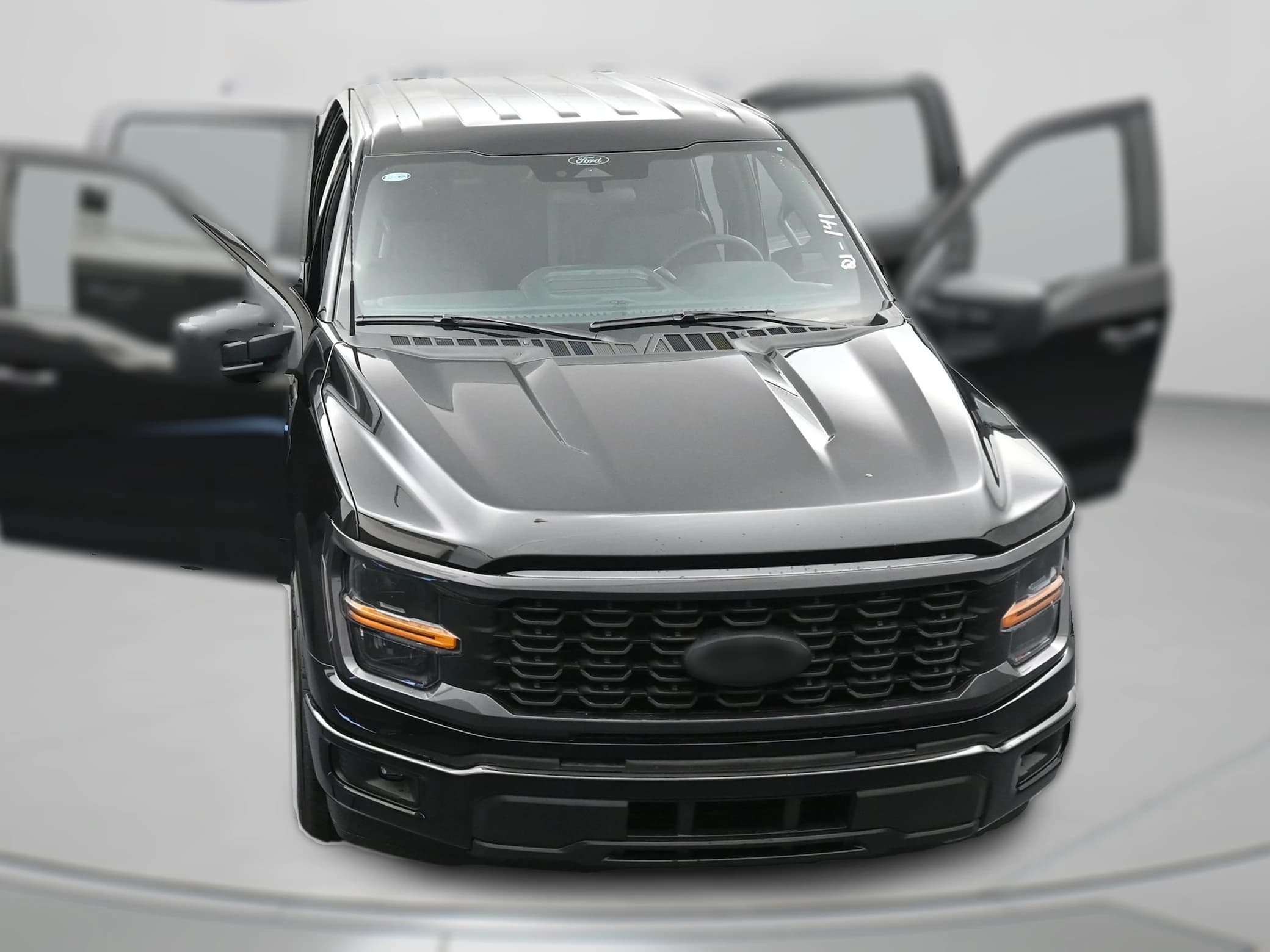Ford F-150 STX 2WD SuperCrew 5.5' Box 2026 — side view