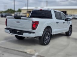 Ford F-150 STX 2WD SuperCrew 5.5' Box 2026 — side view