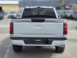 Ford F-150 STX 2WD SuperCrew 5.5' Box 2026 — side view