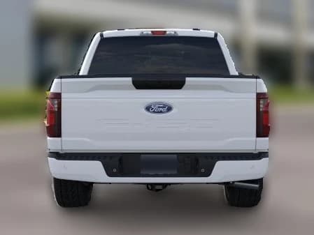 Ford F-150 STX 2WD SuperCrew 5.5' Box 2026 — side view