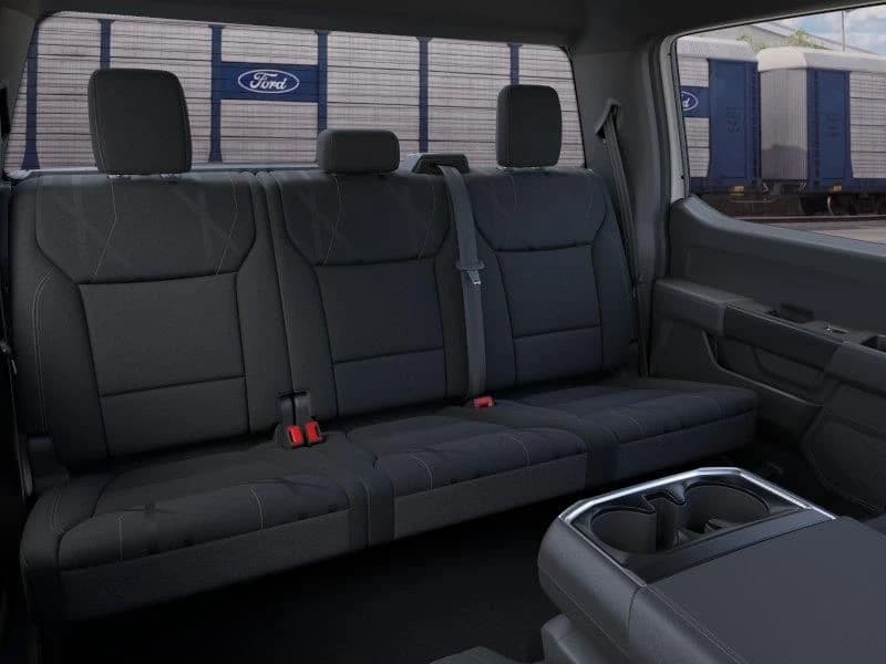 Ford F-150 STX 2WD SuperCrew 5.5' Box 2026 — side view