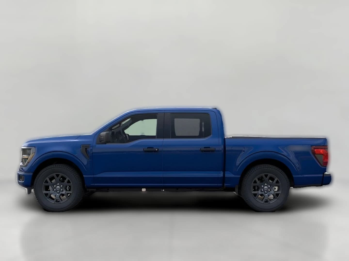 Ford F-150 STX 4WD SuperCrew 5.5' Box 2026 — side view