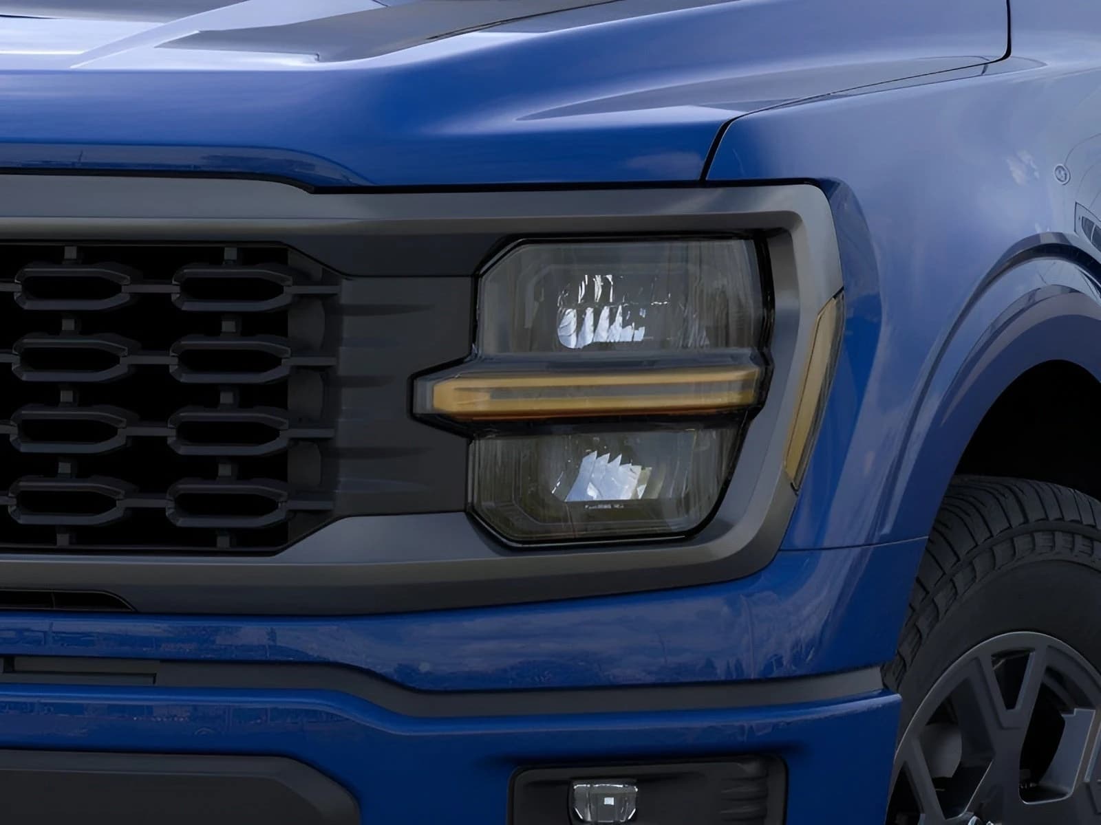 Ford F-150 STX 4WD SuperCrew 5.5' Box 2026 — side view