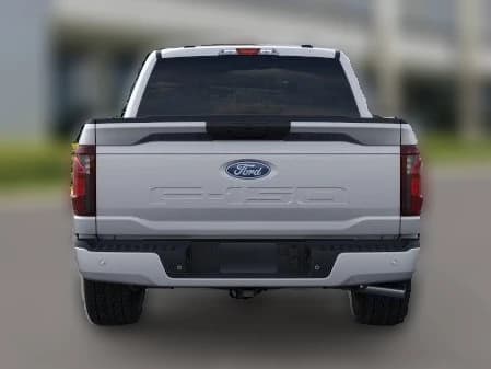 Ford F-150 STX 4WD SuperCrew 5.5' Box 2026 — side view