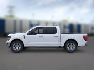 Ford F-150 XLT 2WD SuperCrew 5.5' Box