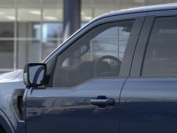 Ford F-150 XLT 4WD SuperCrew 5.5' Box 2026 — side view