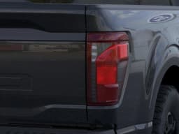 Ford F-150 XLT 4WD SuperCrew 5.5' Box 2026 — side view