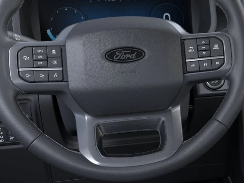 Ford F-150 XLT 4WD SuperCrew 5.5' Box 2026 — side view